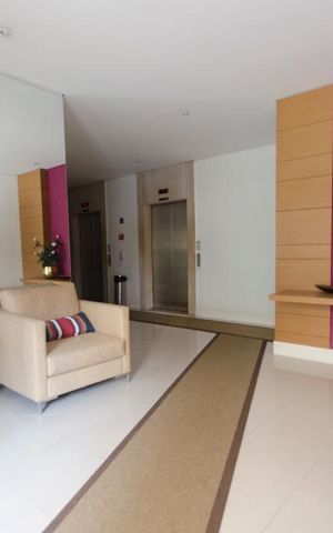 Apartamento à venda com 65m², 2 quartos e 1 vagaHall de entrada