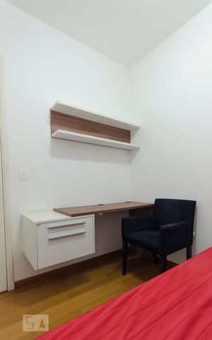 Apartamento à venda com 65m², 2 quartos e 1 vagaQuarto 