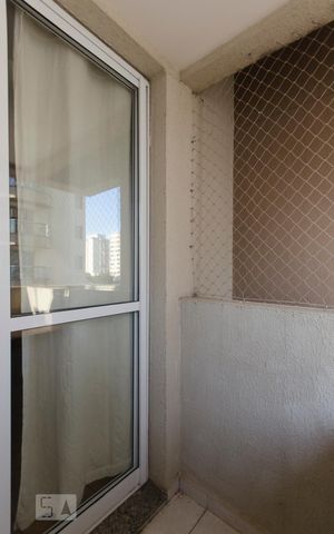 Apartamento à venda com 65m², 2 quartos e 1 vagaSacada