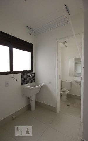 Apartamento à venda com 115m², 3 quartos e 2 vagas Apartamento à venda com 115m², 3 quartos e 2 vagasÁrea de serviço