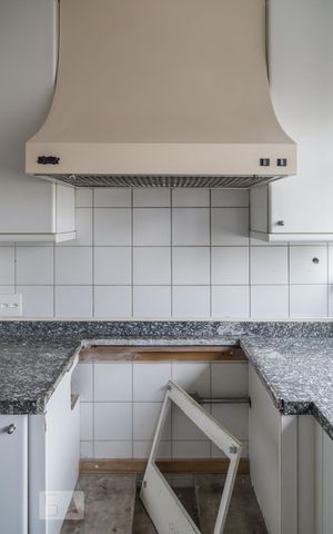 Apartamento à venda com 250m², 3 quartos e 3 vagas Apartamento à venda com 250m², 3 quartos e 3 vagasCozinha