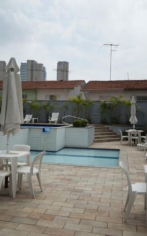 Apartamento à venda com 65m², 2 quartos e 2 vagas Apartamento à venda com 65m², 2 quartos e 2 vagasPiscina