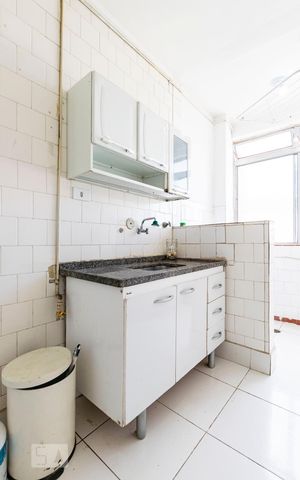 Apartamento à venda com 49m², 1 quarto e 1 vagaCozinha