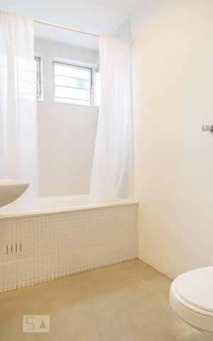 Apartamento à venda com 137m², 2 quartos e 1 vagaBanheiro da Suite