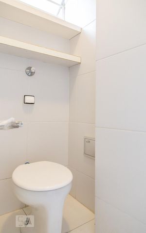 Apartamento à venda com 137m², 2 quartos e 1 vagaBanheiro de Serviço
