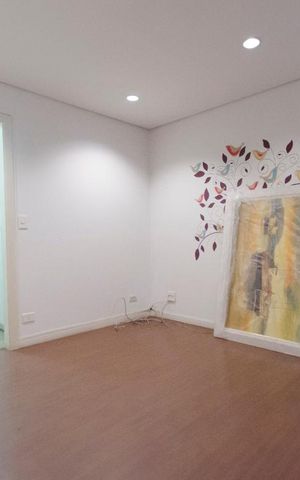 Apartamento à venda com 387m², 4 quartos e 4 vagasCorredor dos quartos