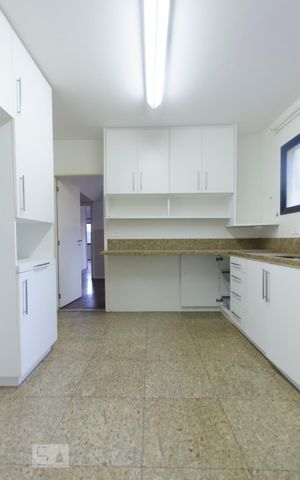Apartamento à venda com 387m², 4 quartos e 4 vagasCozinha