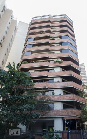 Apartamento à venda com 387m², 4 quartos e 4 vagasFachada
