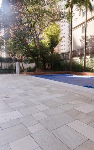 Apartamento à venda com 387m², 4 quartos e 4 vagasPiscina