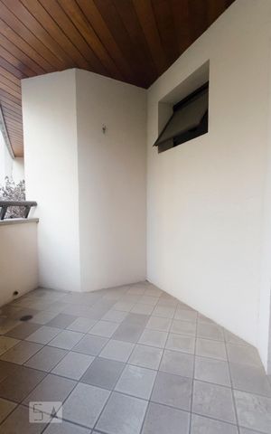 Apartamento à venda com 387m², 4 quartos e 4 vagasSacada Suíte 2 