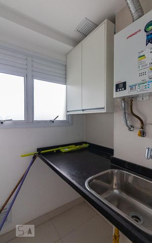 Studio para alugar com 49m², 1 quarto e 1 vaga Studio para alugar com 49m², 1 quarto e 1 vagaÁrea de Serviço