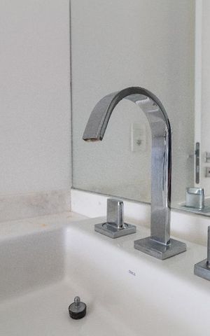 Studio para alugar com 49m², 1 quarto e 1 vaga Studio para alugar com 49m², 1 quarto e 1 vagaBanheiro