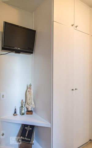 Apartamento para alugar com 70m², 2 quartos e 1 vaga Apartamento para alugar com 70m², 2 quartos e 1 vagaDormitório