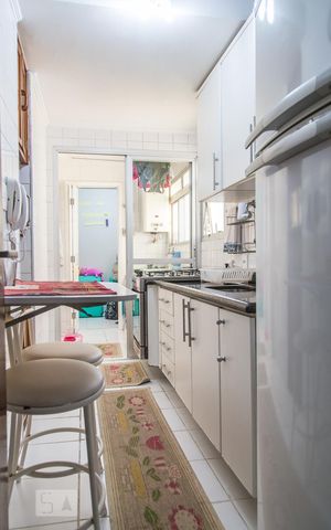 Apartamento para alugar com 70m², 2 quartos e 1 vaga Apartamento para alugar com 70m², 2 quartos e 1 vagaCozinha