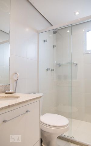 Apartamento para alugar com 63m², 2 quartos e 1 vaga Apartamento para alugar com 63m², 2 quartos e 1 vagaBanheiro da Suite