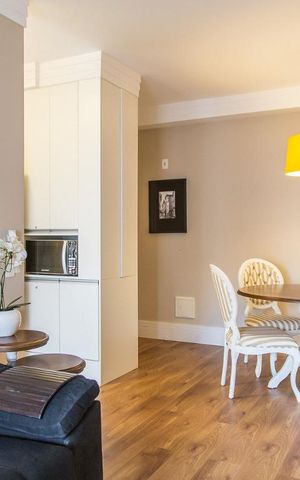Apartamento para alugar com 63m², 2 quartos e 1 vaga Apartamento para alugar com 63m², 2 quartos e 1 vagaSala