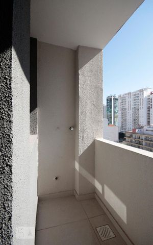Apartamento para alugar com 42m², 1 quarto e sem vagaVaranda