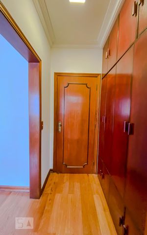 Apartamento à venda com 185m², 3 quartos e 2 vagasCloset da Suite 2