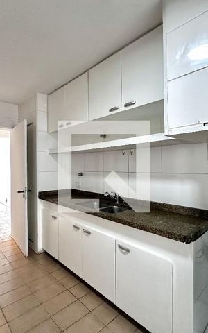 Apartamento à venda com 110m², 3 quartos e 1 vaga Apartamento à venda com 110m², 3 quartos e 1 vagaCozinha