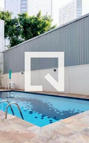 Apartamento à venda com 110m², 3 quartos e 1 vaga Apartamento à venda com 110m², 3 quartos e 1 vagaPiscina