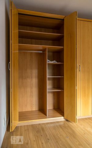 Apartamento para alugar com 40m², 1 quarto e 1 vagaArmário do Quarto