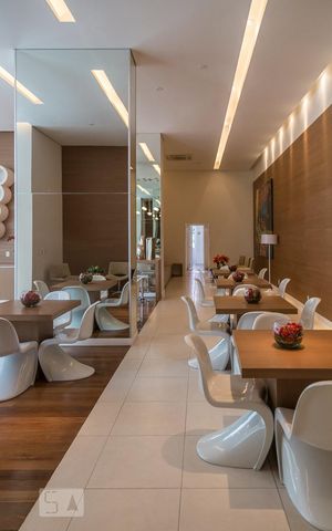 Apartamento à venda com 85m², 2 quartos e 2 vagas Apartamento à venda com 85m², 2 quartos e 2 vagasSalão de festas
