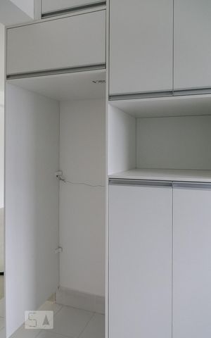 Apartamento à venda com 85m², 2 quartos e 2 vagas Apartamento à venda com 85m², 2 quartos e 2 vagasCozinha