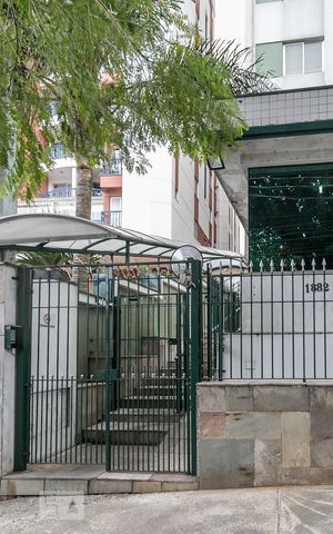 Apartamento para alugar com 85m², 2 quartos e sem vaga Apartamento para alugar com 85m², 2 quartos e sem vagaFachada