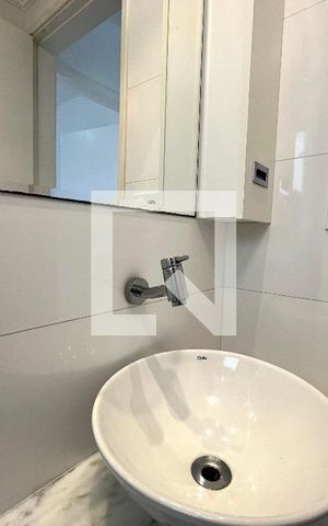 Apartamento para alugar com 55m², 2 quartos e 1 vaga Apartamento para alugar com 55m², 2 quartos e 1 vagaBanheiro