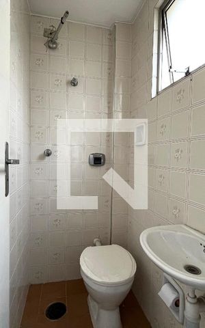 Apartamento para alugar com 55m², 2 quartos e 1 vaga Apartamento para alugar com 55m², 2 quartos e 1 vagaBanheiro de serviço