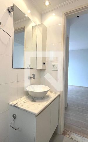 Apartamento para alugar com 55m², 2 quartos e 1 vaga Apartamento para alugar com 55m², 2 quartos e 1 vagaBanheiro