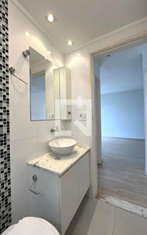 Apartamento para alugar com 55m², 2 quartos e 1 vaga Apartamento para alugar com 55m², 2 quartos e 1 vagaBanheiro