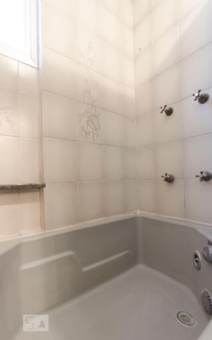 Apartamento à venda com 105m², 3 quartos e 2 vagasbanheiro suite