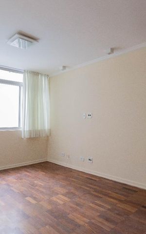Apartamento para alugar com 120m², 3 quartos e 2 vagas Apartamento para alugar com 120m², 3 quartos e 2 vagasSala