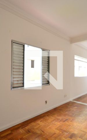 Apartamento para alugar com 65m², 1 quarto e sem vagaSala