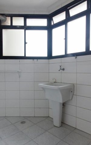 Apartamento à venda com 133m², 3 quartos e 2 vagasLavanderia