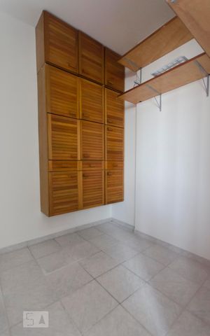 Apartamento à venda com 133m², 3 quartos e 2 vagasQuarto de serviço