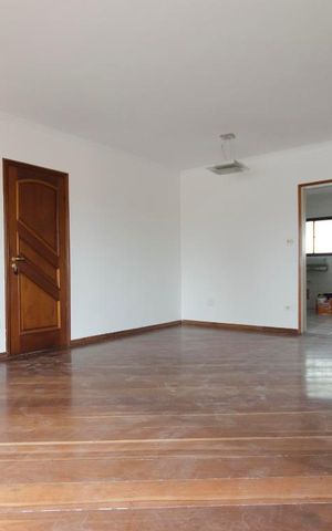 Apartamento à venda com 133m², 3 quartos e 2 vagasSala