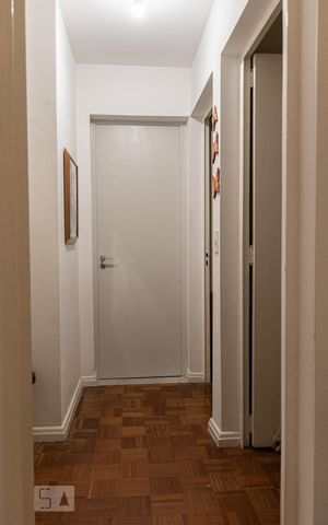 Apartamento à venda com 74m², 2 quartos e 1 vaga Apartamento à venda com 74m², 2 quartos e 1 vagaCorredor