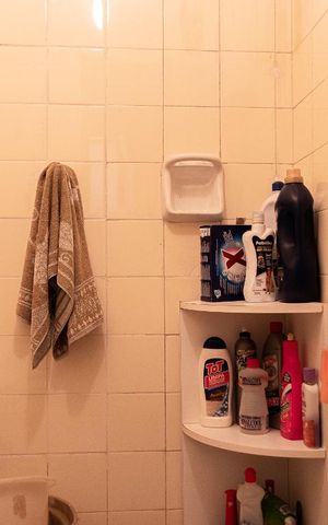 Apartamento à venda com 74m², 2 quartos e 1 vaga Apartamento à venda com 74m², 2 quartos e 1 vagaBanheiro de serviço