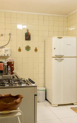 Apartamento à venda com 74m², 2 quartos e 1 vaga Apartamento à venda com 74m², 2 quartos e 1 vagaCozinha
