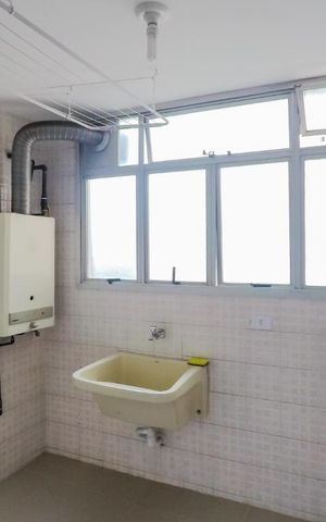 Apartamento para alugar com 94m², 3 quartos e 2 vagasÁrea de Serviço