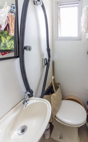 Apartamento para alugar com 67m², 1 quarto e 1 vaga Apartamento para alugar com 67m², 1 quarto e 1 vagaBanheiro de serviço