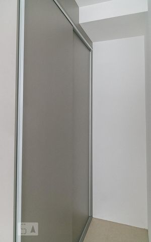 Apartamento para alugar com 60m², 2 quartos e 1 vaga Apartamento para alugar com 60m², 2 quartos e 1 vagaArmário do Quarto 2 (suite)