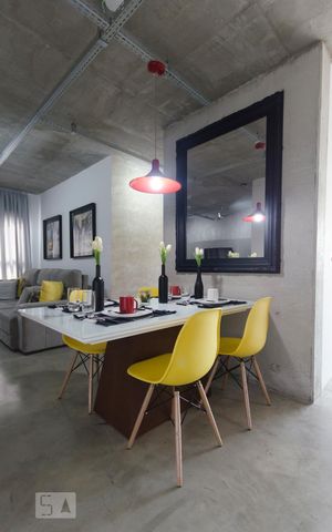 Apartamento para alugar com 70m², 2 quartos e 1 vagaSala/cozinha