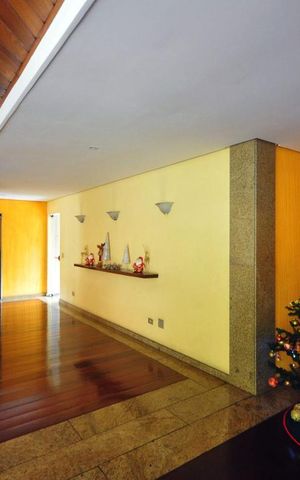 Apartamento à venda com 138m², 3 quartos e 3 vagashall social