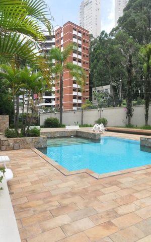 Apartamento à venda com 138m², 3 quartos e 3 vagaspiscina