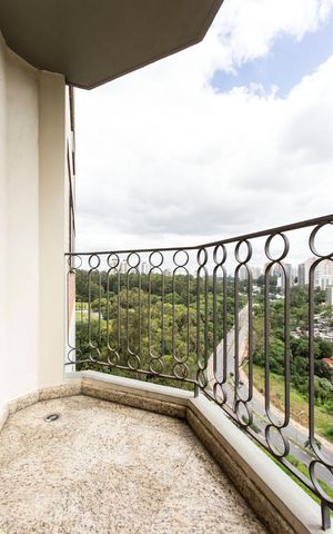 Apartamento à venda com 83m², 3 quartos e 2 vagas Apartamento à venda com 83m², 3 quartos e 2 vagasVaranda