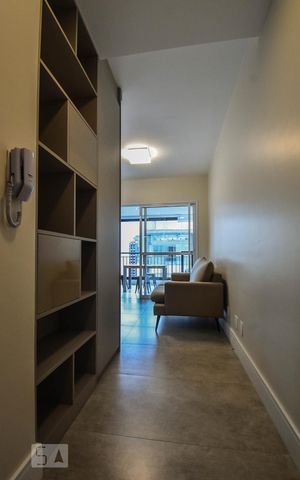 Studio para alugar com 37m², 1 quarto e 1 vaga Studio para alugar com 37m², 1 quarto e 1 vagaEntrada Social
