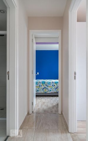 Apartamento à venda com 45m², 2 quartos e 1 vaga Apartamento à venda com 45m², 2 quartos e 1 vagaCorredor